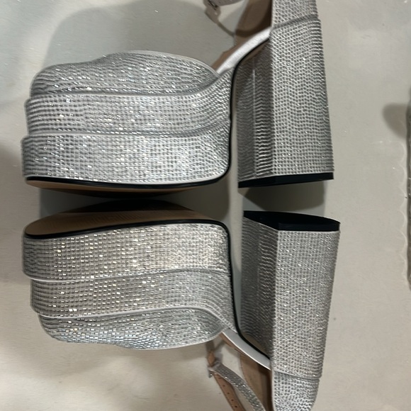 Steve Madden Charlize-R Rhinestones - Picture 3 of 11